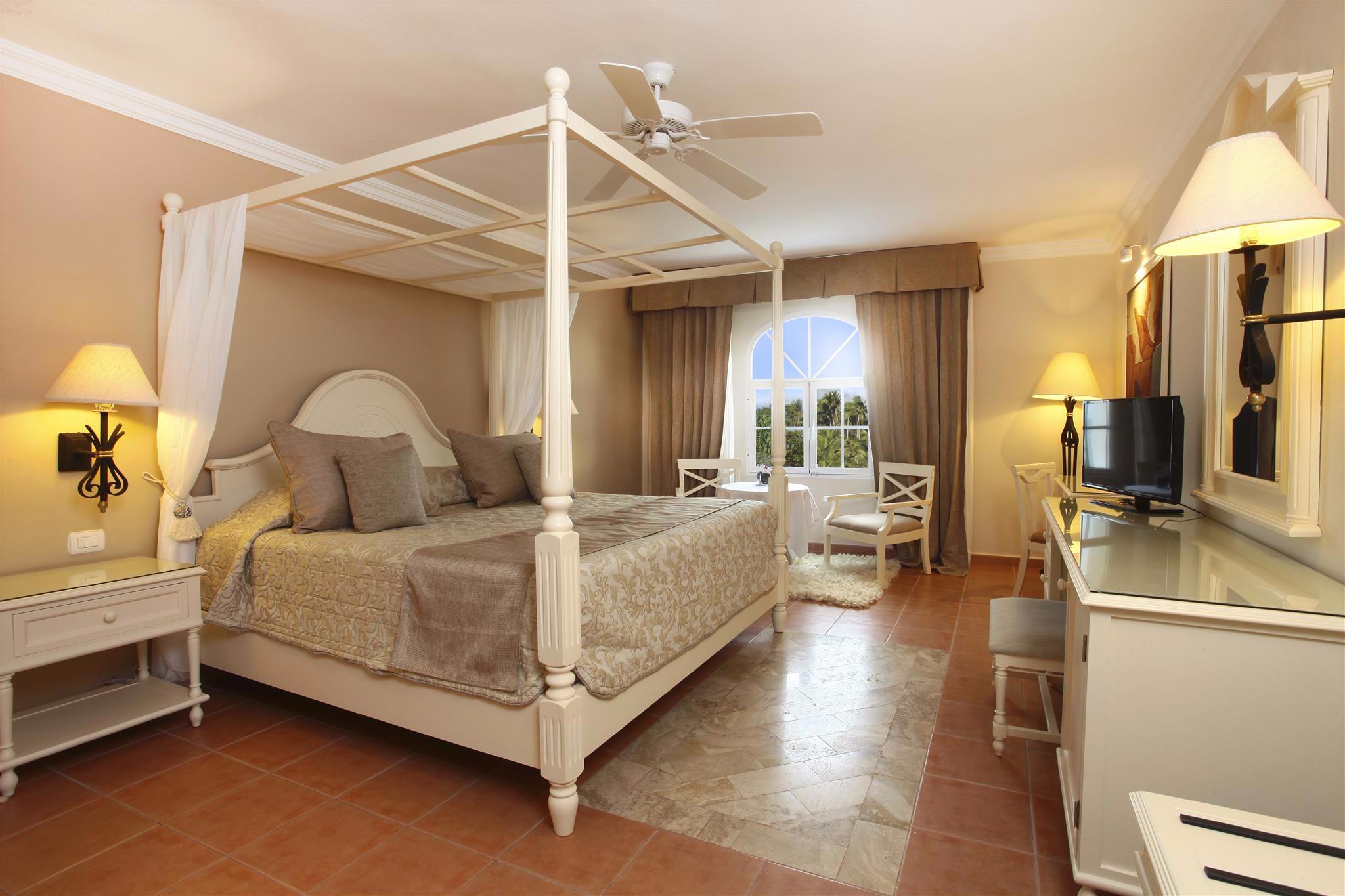 Отель Bahia Principe Grand Samana - Adults Only Экстерьер фото